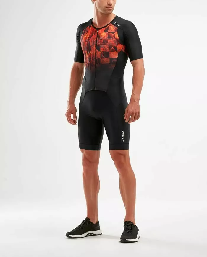 2XU Mens Perform Full Zip Sleeved Trisuit- Black/Flame Ombre - Image 3