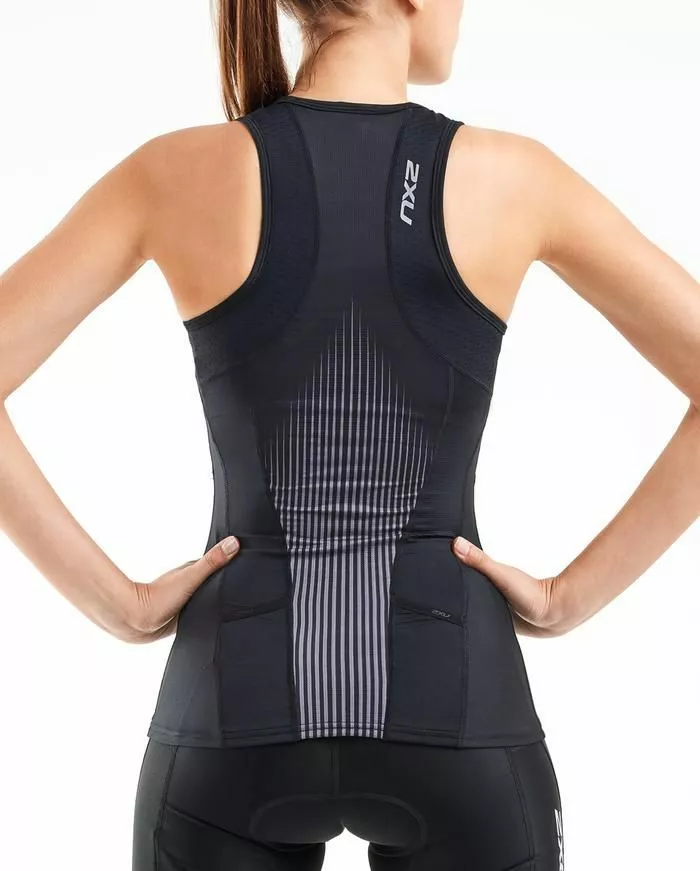 2XU Womens Perform Tri Singlet- Black/Shadow - Image 2